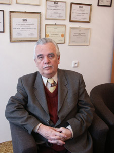 foto prof. Badalik