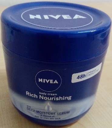 Nivea Rich Nourishing body cream with Deep Moisture Serum – telový krém 